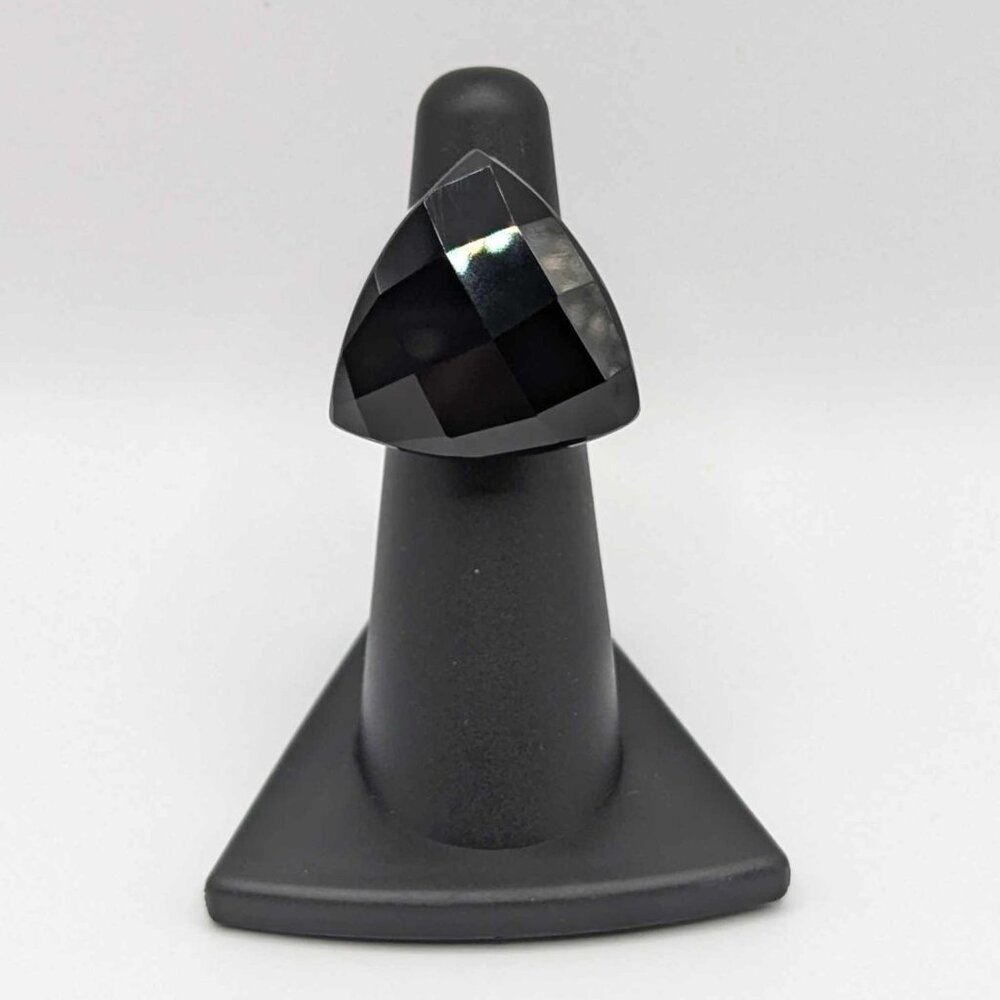 Gorgeous Gothic Black Hard Plastic Prism Ring in Size 5.5